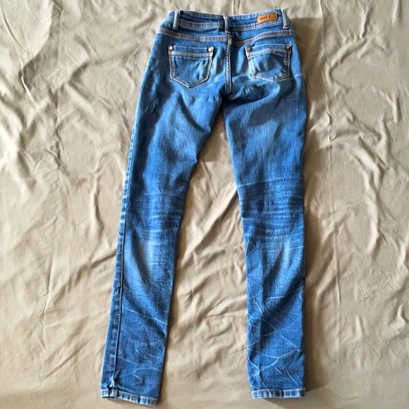 Clearance $7 Just F jeans 28 X 29 size 7 - Picture 2 of 4